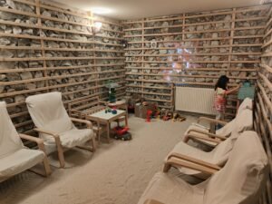 Read more about the article O zi la Salina din Petroșani- Relaxare și sănătate pentru întreaga familie!