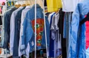 Read more about the article Hainele și încălțămintea second hand: Ce trebuie să știi înainte să cumperi