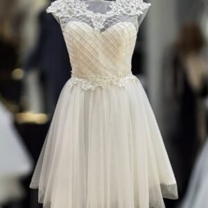 Rochie elgantǎ alb-ivoire, mǎrime S/M