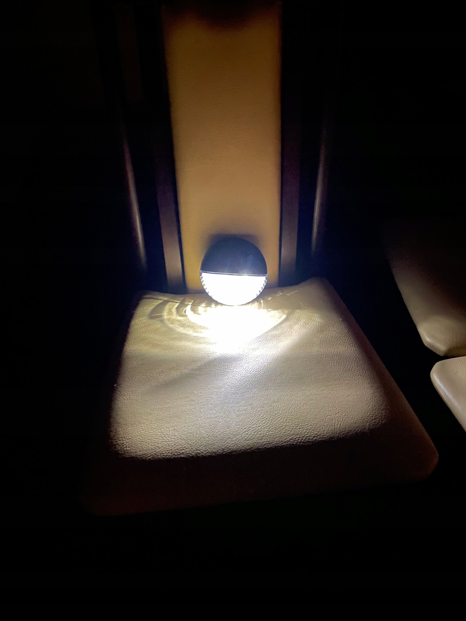 Lampa solara LED de perete, IP44 pentru exterior, autonomie 12 ore, neagra - imagine 8