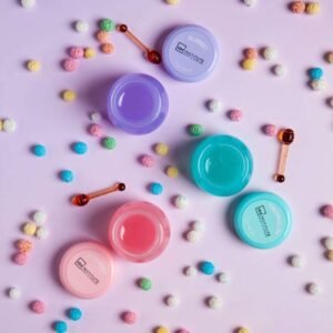 Masca de buze cu aroma de afine Candy IDC Institute 68114B, 6g